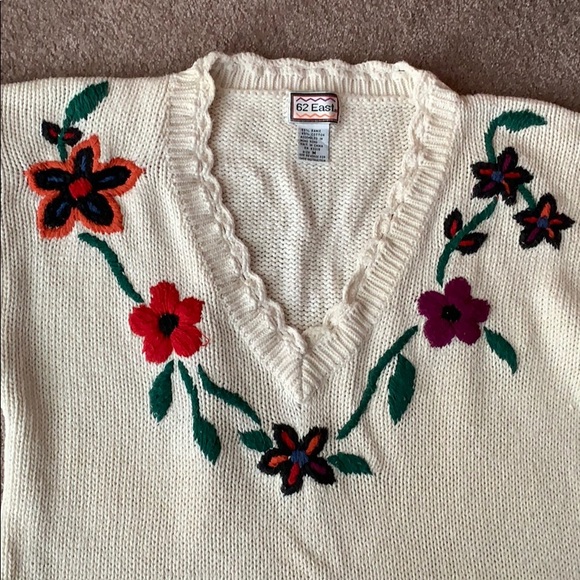 62 East Vintage Floral Sweater - Picture 3 of 5